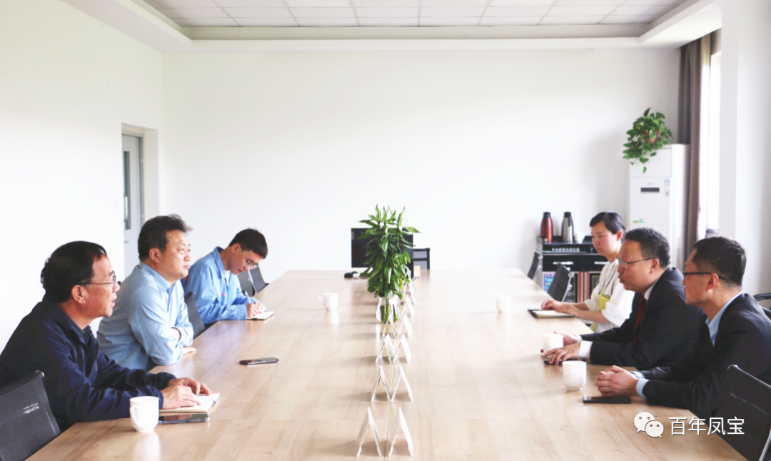 林州法院领导到开云网_开云网(中国)重科走访 深入推进法制化营商环境